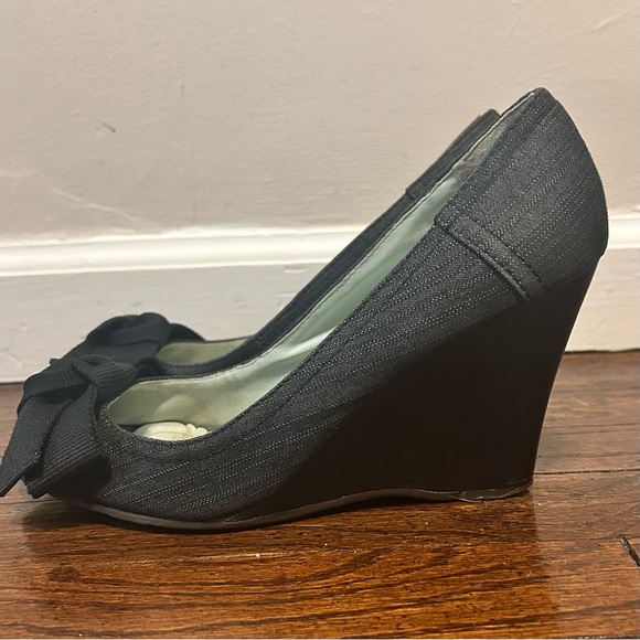 Gap Black Denim Wedge Peep Toe Shoes With Bow, Size 9 - Picture 6 of 10